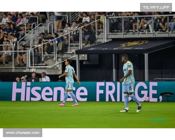 尤文图斯重燃对基维奥尔兴趣 凯利或将离队后防线变动在即 尤文图斯重燃对基维奥尔兴趣 凯利或将离队后防线变动在即